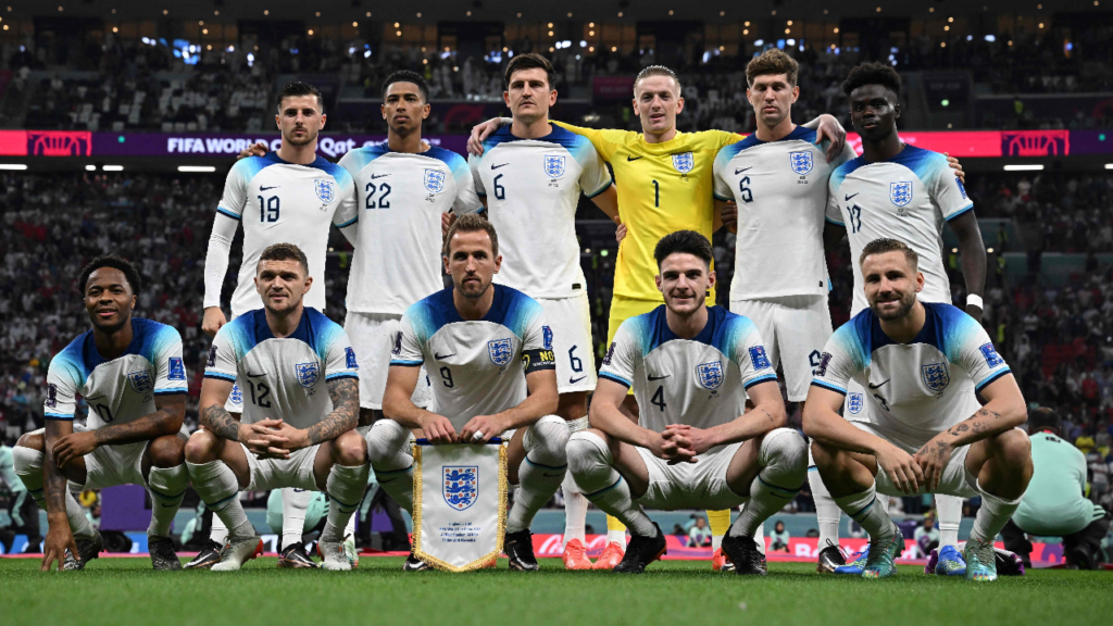 "อังกฤษ" เปลี่ยน 4 คนดวล "เวลส์" ลุ้นเข้ารอบฟุตบอลโลก 2022